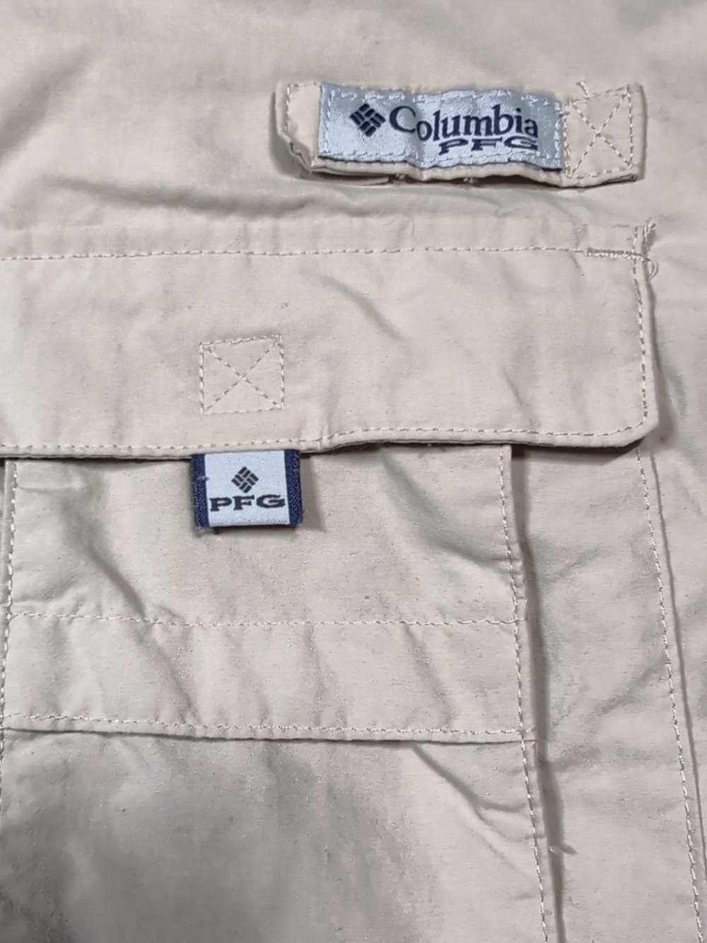 Columbia Men's Lightweight Button-Down Fishing Shirt - Khaki - Picture 3 of 9